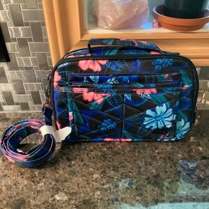 LUG SCOOP - RESORT BLACK - NWOT